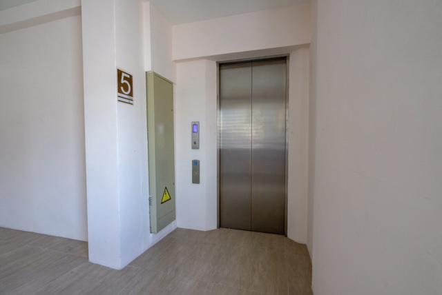 Golden House Service And Apartment Районг Екстериор снимка