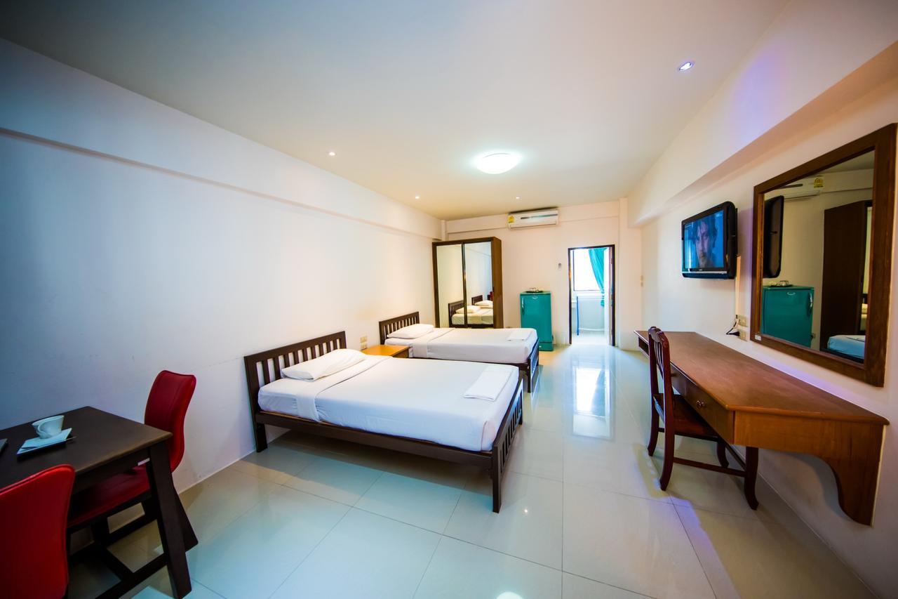 Golden House Service And Apartment Районг Екстериор снимка